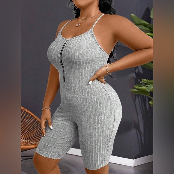 Grey Ribbed Romper - Picture 4 of 8